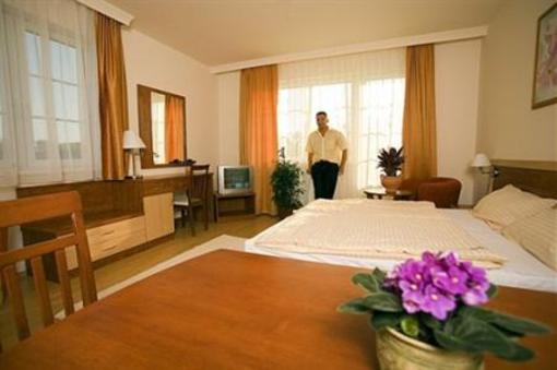 фото отеля Atmoszfera Apartman