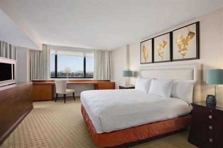 фото отеля Hilton Miami Airport & Towers