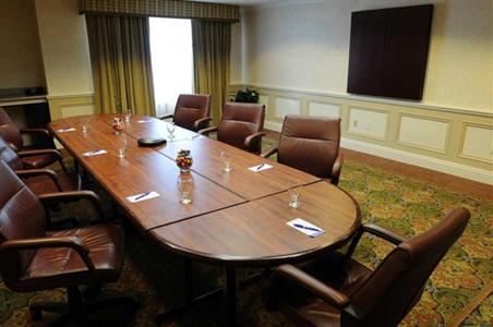 фото отеля Hilton Garden Inn Atlanta Northpoint