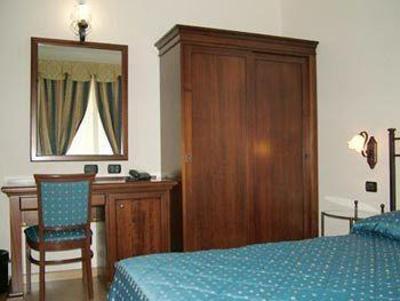 фото отеля Hotel Crabun