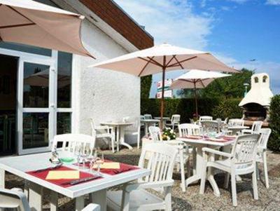 фото отеля Ibis Hotel Compiegne