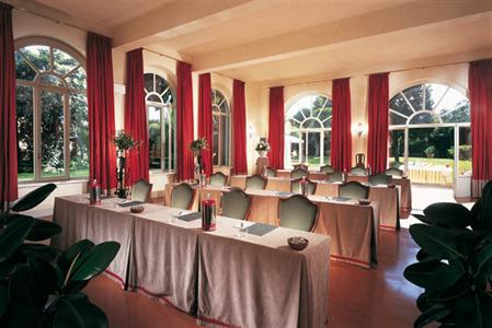фото отеля Villa La Massa owned by Villa d'Este Hotels
