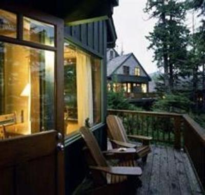 фото отеля Middle Beach Lodge