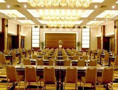 фото отеля Ramada Plaza Zhengzhou