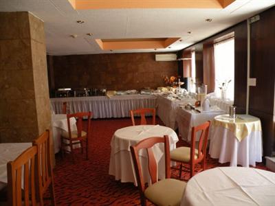 фото отеля Delfini Hotel Piraeus