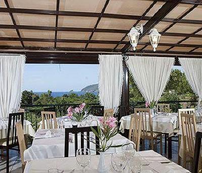 фото отеля Villa Giulia Hotel Porto Azzurro