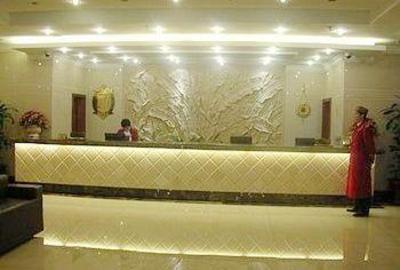 фото отеля Huayu Business Hotel