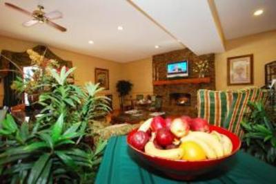 фото отеля BEST WESTERN Riverpark Inn & Conference Center Alpine Helen