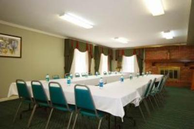 фото отеля BEST WESTERN Riverpark Inn & Conference Center Alpine Helen