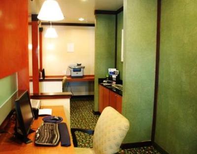 фото отеля Fairfield Inn & Suites Hinesville