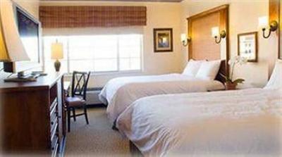фото отеля Bayfront Inn Fifth Avenue Naples (Florida)