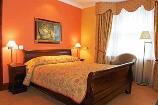 фото отеля BEST WESTERN Old Tollgate Hotel