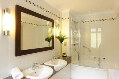 фото отеля Westmead Hotel