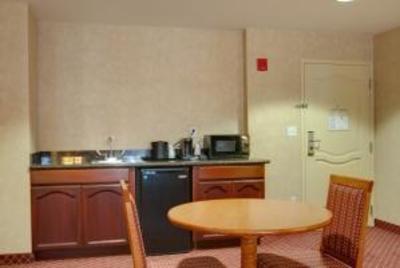 фото отеля BEST WESTERN Media Center Inn