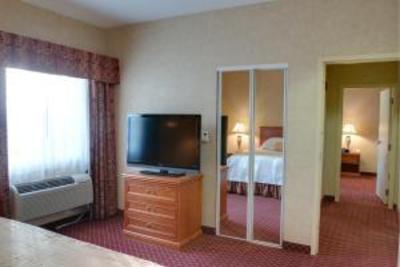 фото отеля BEST WESTERN Media Center Inn