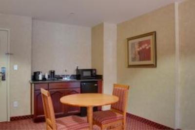 фото отеля BEST WESTERN Media Center Inn