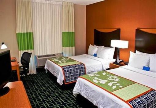 фото отеля Fairfield Inn & Suites Fort Lauderdale Airport & Cruise Port