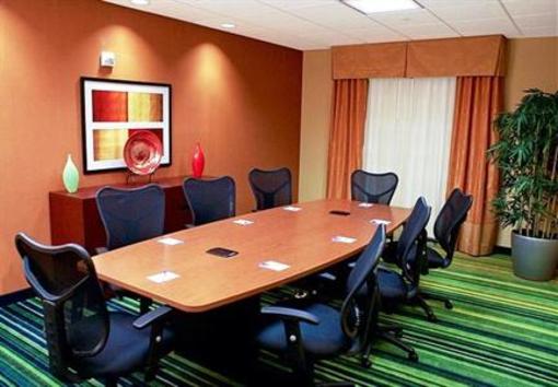 фото отеля Fairfield Inn & Suites Fort Lauderdale Airport & Cruise Port
