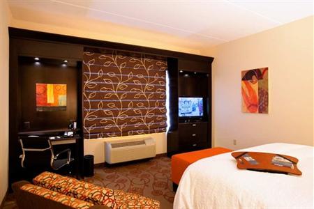 фото отеля Hampton Inn & Suites Chattanooga / Downtown