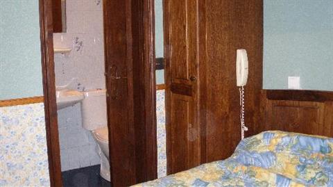 фото отеля Hotel Pontet