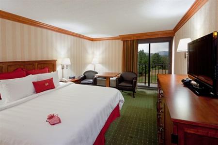 фото отеля Crowne Plaza Resort & Golf Club Lake Placid