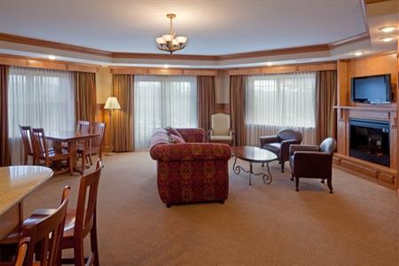 фото отеля Crowne Plaza Resort & Golf Club Lake Placid