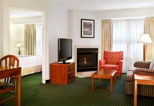 фото отеля Residence Inn Fairfax Merrifield