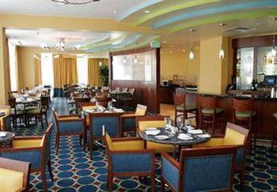 фото отеля Courtyard by Marriott Fort Lauderdale East