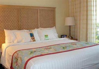 фото отеля Courtyard by Marriott Fort Lauderdale East
