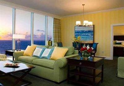 фото отеля Courtyard by Marriott Fort Lauderdale East