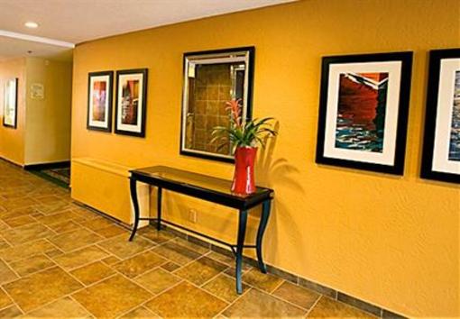 фото отеля Courtyard by Marriott Fort Lauderdale East