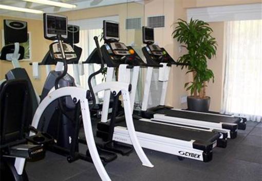 фото отеля Courtyard by Marriott Fort Lauderdale East