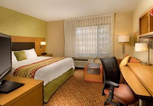 фото отеля TownePlace Suites Lexington Park Patuxent Naval Station