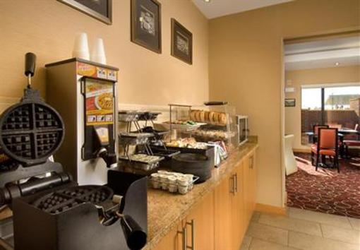 фото отеля TownePlace Suites Lexington Park Patuxent Naval Station