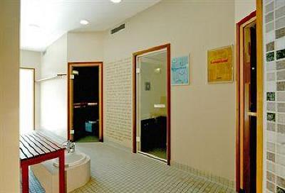 фото отеля Median Hotel