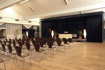 фото отеля President Hotel Bonn