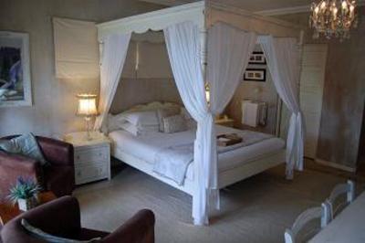 фото отеля Petite Provence Bed & Breakfast Salt Rock