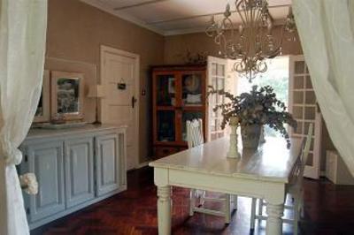 фото отеля Petite Provence Bed & Breakfast Salt Rock