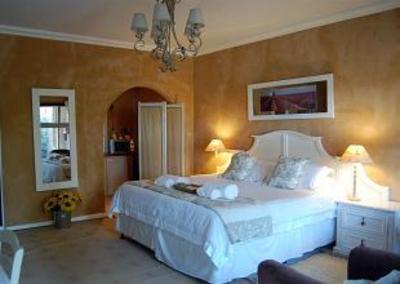 фото отеля Petite Provence Bed & Breakfast Salt Rock