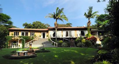фото отеля Petite Provence Bed & Breakfast Salt Rock