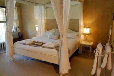 фото отеля Petite Provence Bed & Breakfast Salt Rock