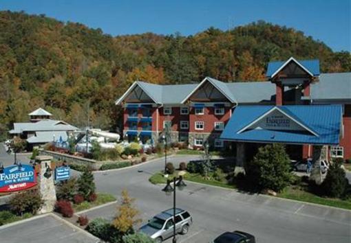 фото отеля Fairfield Inn & Suites Gatlinburg North