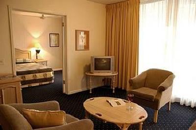 фото отеля Dolphin Beach Hotel Cape Town