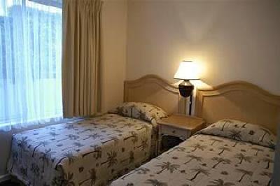 фото отеля Dolphin Beach Hotel Cape Town