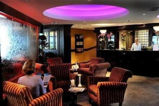 фото отеля Amadore Hotel Arneville