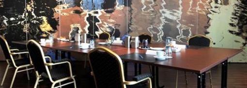 фото отеля Amadore Hotel Arneville