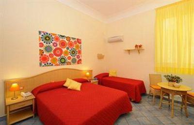 фото отеля Sharon House