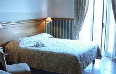 фото отеля Leopardi Hotel Naples