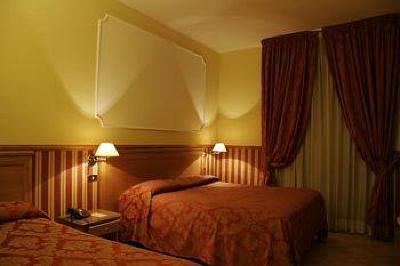 фото отеля Leopardi Hotel Naples