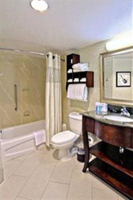 фото отеля Hampton Inn & Suites Memphis - Beale Street